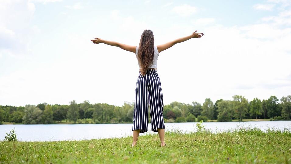 Fastende sollten Stress vermeiden und eine gute Balance aus moderater Bewegung und Entspannung finden. Fastende sollten Stress vermeiden und eine gute Balance aus moderater Bewegung und Entspannung finden.