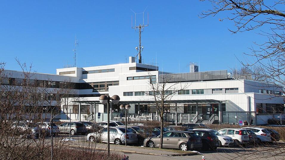 Das Landauer Krankenhaus ist spezialisiert auf Altersmedizin, Lungenheilkunde und Schmerztherapie. (Archivfoto)
