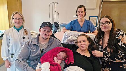 Liana kam im Krankenhaus Vilsbiburg zur Welt.