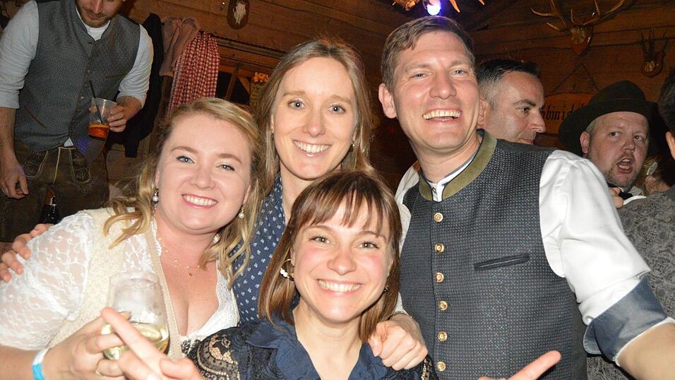 Auch am Samstag besuchten viele Landshuter die Dult.