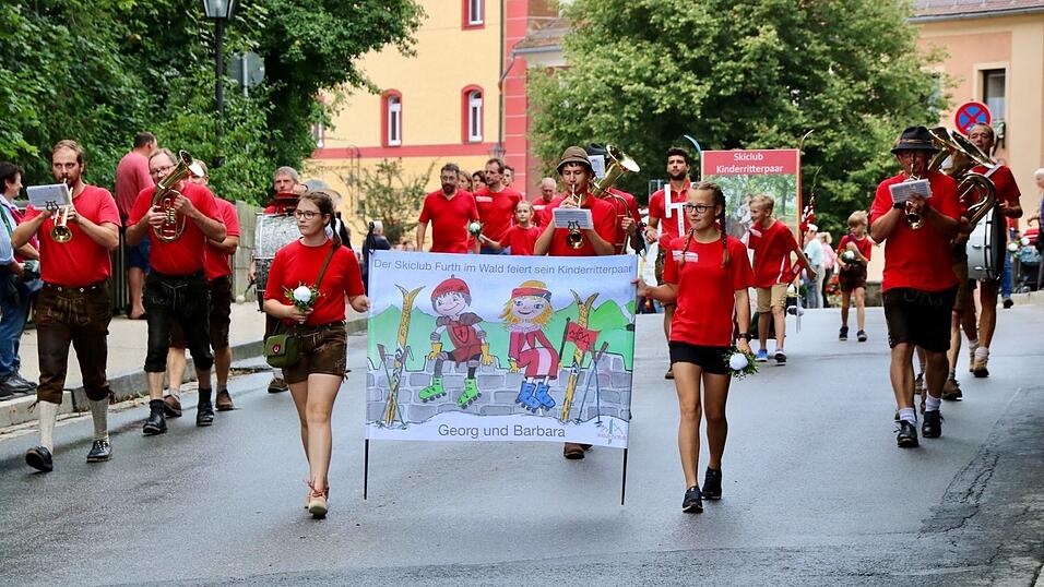 Die schönsten Augenblicke vom Auftakt des Drachenstichfestes am Samstagnachmittag in Furth im Wald. Die schönsten Augenblicke vom Auftakt des Drachenstichfestes am Samstagnachmittag in Furth im Wald.
