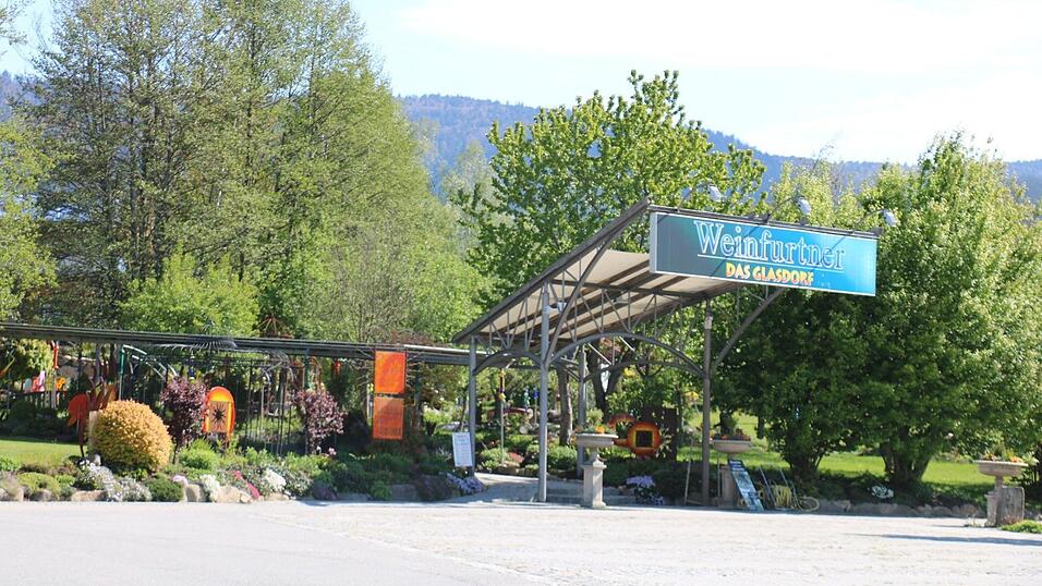 Bei der Gemeinderatssitzung in Arnbruck ging es unter anderem um die geplante Erweiterung der Firma Oskar Weinfurtner. Bei der Gemeinderatssitzung in Arnbruck ging es unter anderem um die geplante Erweiterung der Firma Oskar Weinfurtner.