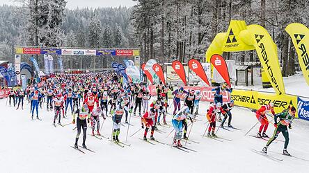 Seit Jahrzehnten zieht der Skadi Loppet Langl&auml;ufer aus rund 20 Nationen an.