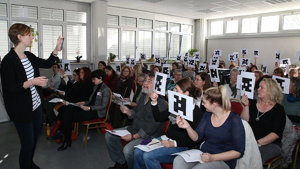Impressionen vom Lehrermedientag in der Druckerei der Landshuter Zeitung.