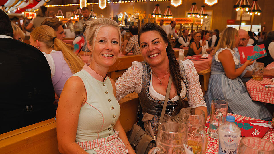 Die Partybilder vom Dienstag, 13. August, aus dem Festzelt Kr&ouml;nner.&nbsp;