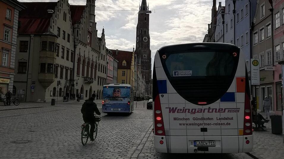 Schulbusse gehören zu den zuverlässigsten Nahverkehrs-Anbindungen auf dem Land.