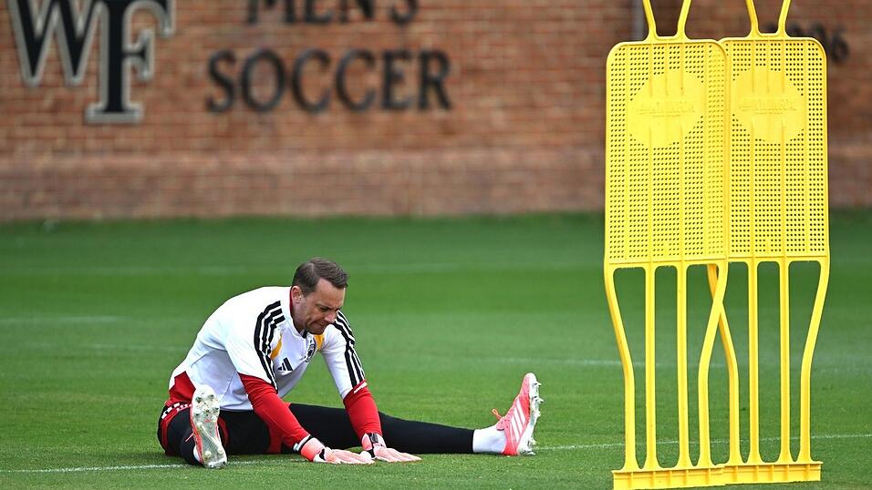 Manuel Neuer bereitet sich auf den n&auml;chsten WM-Einsatz vor.