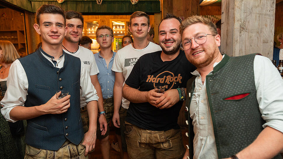 Die Partybilder vom Sonntag, 20. August 2023, aus dem Festzelt Weckmann.