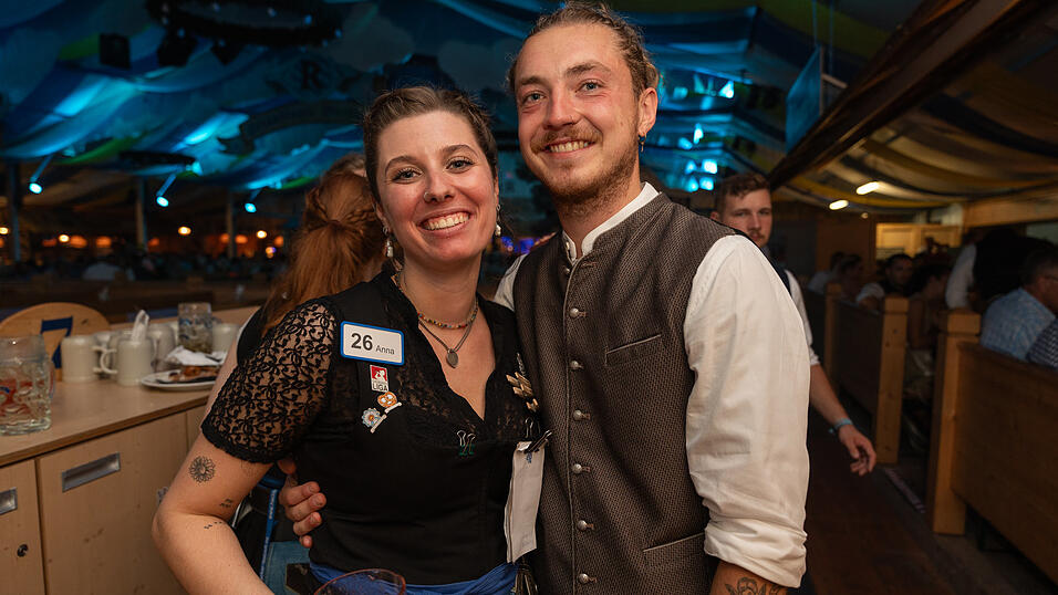 Die Partybilder vom Montag, 21. August 2023, aus dem Festzelt Reisinger. Die Partybilder vom Montag, 21. August 2023, aus dem Festzelt Reisinger.