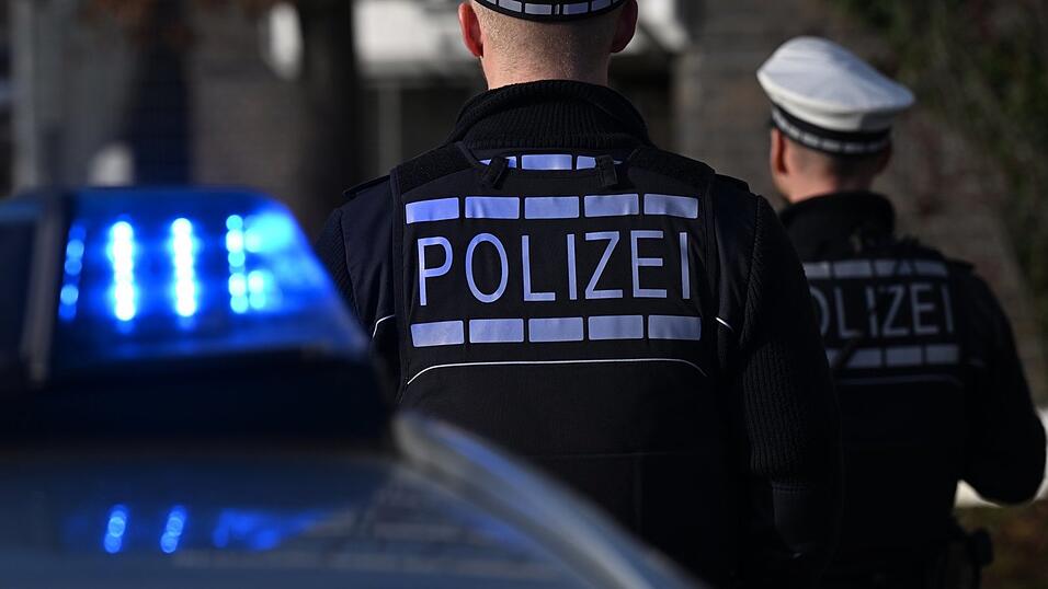 Die Polizei ermittelt nun wegen Betrugs gegen die Firma. Die Polizei ermittelt nun wegen Betrugs gegen die Firma.