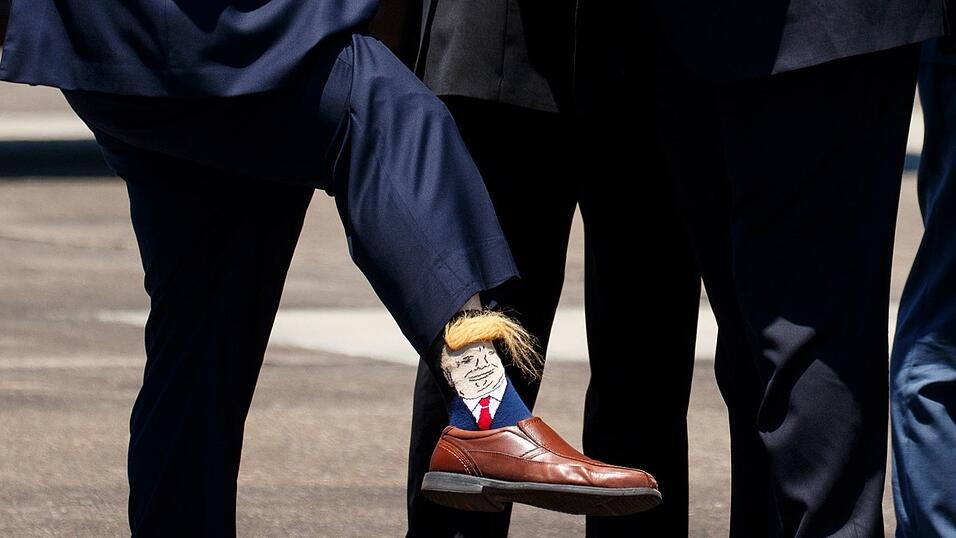 Russische Abgeordnete haben bei ihrem ersten US-Besuch seit mehr als zehn Jahren als Geschenk Socken mit dem Bildnis von Pr&auml;sident Donald Trump geschenkt bekommen. (Symbolbild)