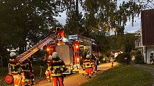 Die Freiwillige Feuerwehr simulierte zu Übungszwecken einen Brand in einer Wohngruppe im 1. Obergeschoss.