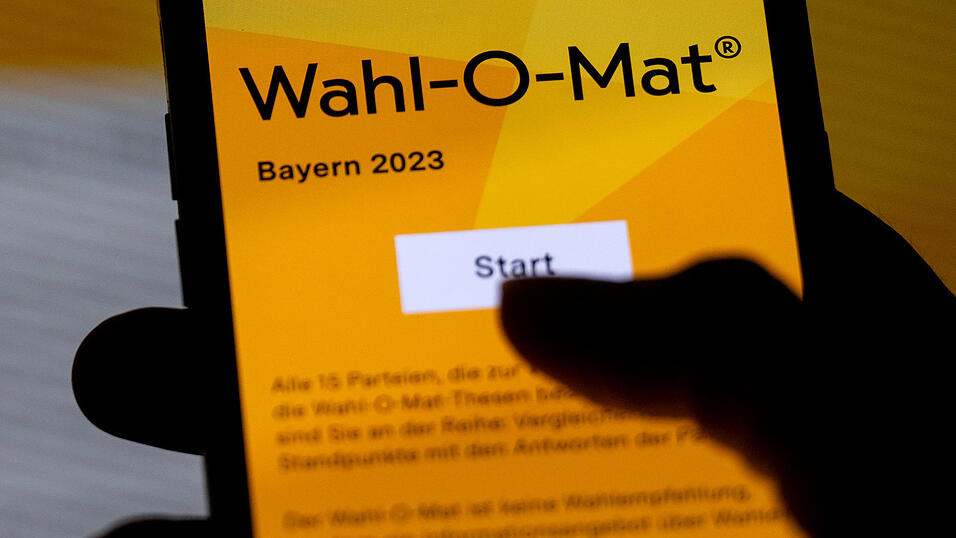 Der Wahl-O-Mat ist auch als App verfügbar. Der Wahl-O-Mat ist auch als App verfügbar.
