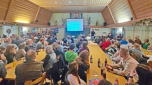 Zahlreiche B&uuml;rger kamen zur Infoveranstaltung der Feuerwehr.