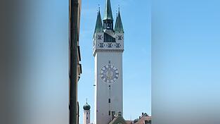 Die Uhr am Wahrzeichen steht still.