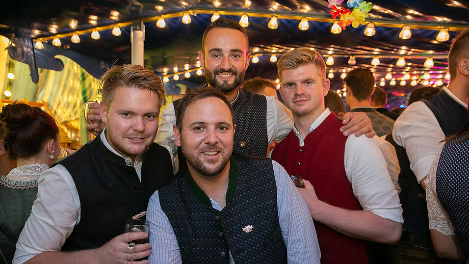 Die Partybilder von Samstag, 20. August 2022, aus dem Festzelt Wenisch.