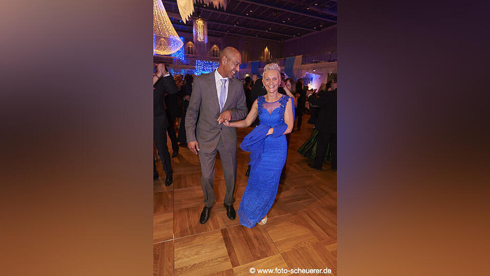 Feiern k&ouml;nnen sie, die Wirtschaftsjunioren - hier ist der Beweis!