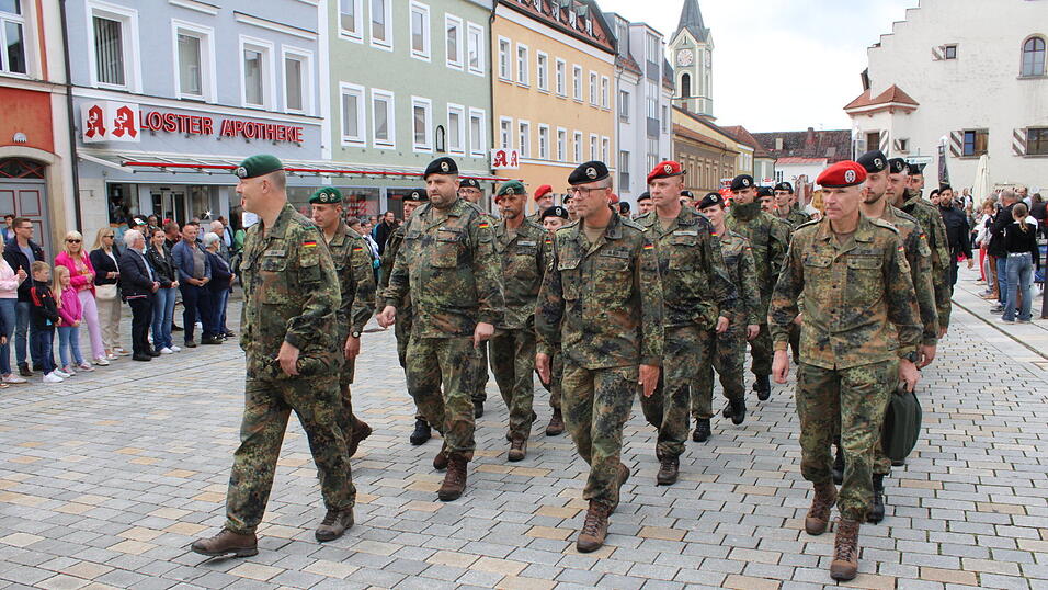 Das sind die sch&ouml;nsten Bilder vom Jubil&auml;umsfestzug.