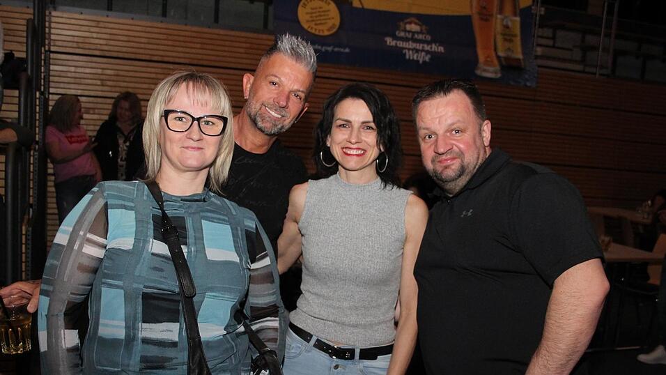 So schön war die Ü30-Party in Essenbach. So schön war die Ü30-Party in Essenbach.