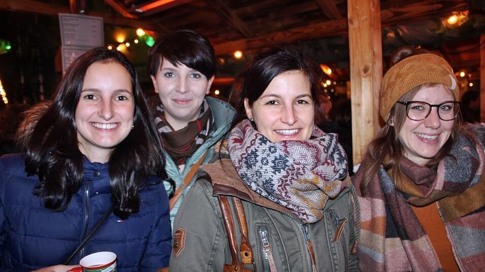 Bei einem schweren Unfall in der Gemeinde Frontenhausen sind zwei Menschen verletzt worden. Bei einem schweren Unfall in der Gemeinde Frontenhausen sind zwei Menschen verletzt worden.