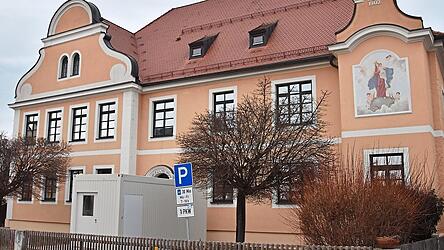 Eine B&uuml;rgerinitiative in Au wollte, dass der Kindergarten mit &uuml;ber 120 Jahre Geschichte am Klosterberg bleibt. Jetzt stellt sie ihren Kampf ein.