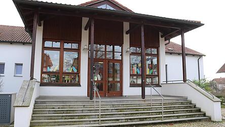 Gibt es im Schulverband Waffenbrunn-Willmering k&uuml;nftig ein oder zwei Schulstandorte? Die Frage gilt es grunds&auml;tzlich zu kl&auml;ren.