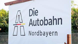 Die Anschlussstelle Wendelstein der Autobahn 73 bleibt in der Nacht zu Sonntag gesperrt, weil Bauarbeiten an einer Brücke erfolgen (Archivbild). Die Anschlussstelle Wendelstein der Autobahn 73 bleibt in der Nacht zu Sonntag gesperrt, weil Bauarbeiten an einer Brücke erfolgen (Archivbild).