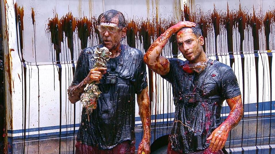 Jörg Dahlmann (l) und Timur Ülker gingen zusammen in die Dschungelprüfung. Jörg Dahlmann (l) und Timur Ülker gingen zusammen in die Dschungelprüfung.