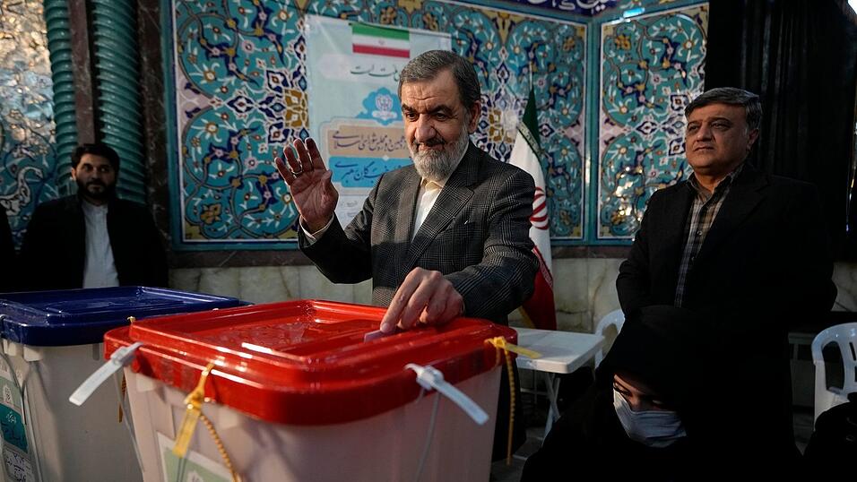 Mohsen Resai ist neuer Vorsitzender des Nationalen Sicherheitsrats im Iran. (Archivbild) Mohsen Resai ist neuer Vorsitzender des Nationalen Sicherheitsrats im Iran. (Archivbild)