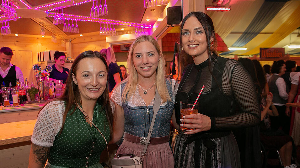 Die Partybilder von Freitag, 19. August 2022, aus dem Festzelt Reisinger.