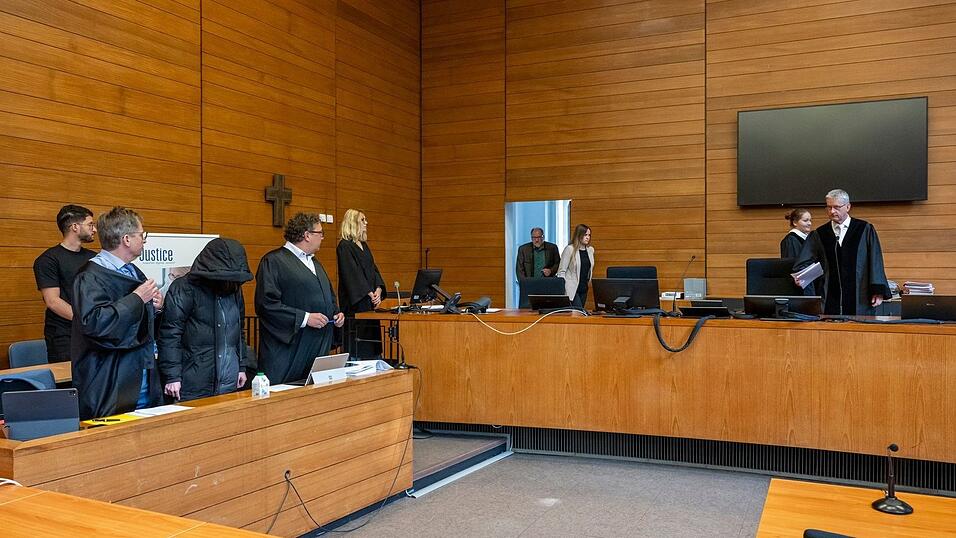 Zeugen schilderten die Frau als liebevolle Mutter, aber auch psychisch instabil. (Archivbild)