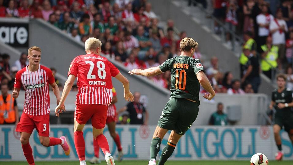Niclas F&uuml;llkrug (r.) kehrte diesen Sommer zu Werder Bremen zur&uuml;ck.