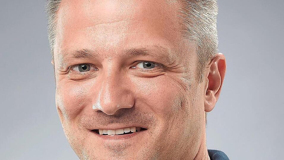 Prof. Dr. Johannes Zellner, zuletzt Chefarzt und Direktor der Klinik f&uuml;r Unfallchirurgie am Caritas-Krankenhaus St. Josef in Regensburg, hat sich dem sporthopaedicum angeschlossen.
