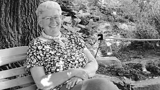 Annemarie Hauser (†) Annemarie Hauser (†)