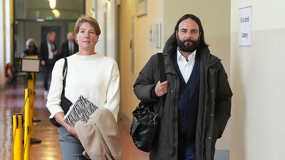 Christina Blocks Verteidiger Ingo Bott beklagt eine Vorverurteilung seiner Mandantin in den Medien. (Archivbild) Christina Blocks Verteidiger Ingo Bott beklagt eine Vorverurteilung seiner Mandantin in den Medien. (Archivbild)