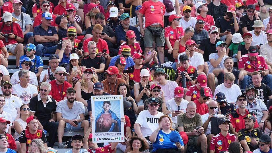 Monza ist immer ein Fest für die Tifosi.
