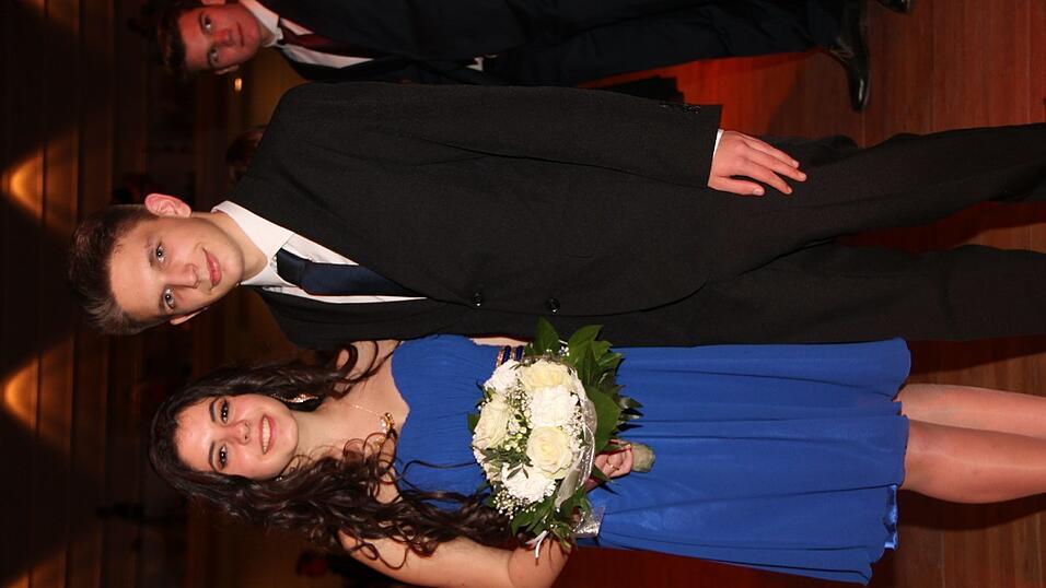 Die Bilder vom Abschlussball der Tanzschule Seidel in der Fraunhofer-Halle am 28. November. Die Bilder vom Abschlussball der Tanzschule Seidel in der Fraunhofer-Halle am 28. November.