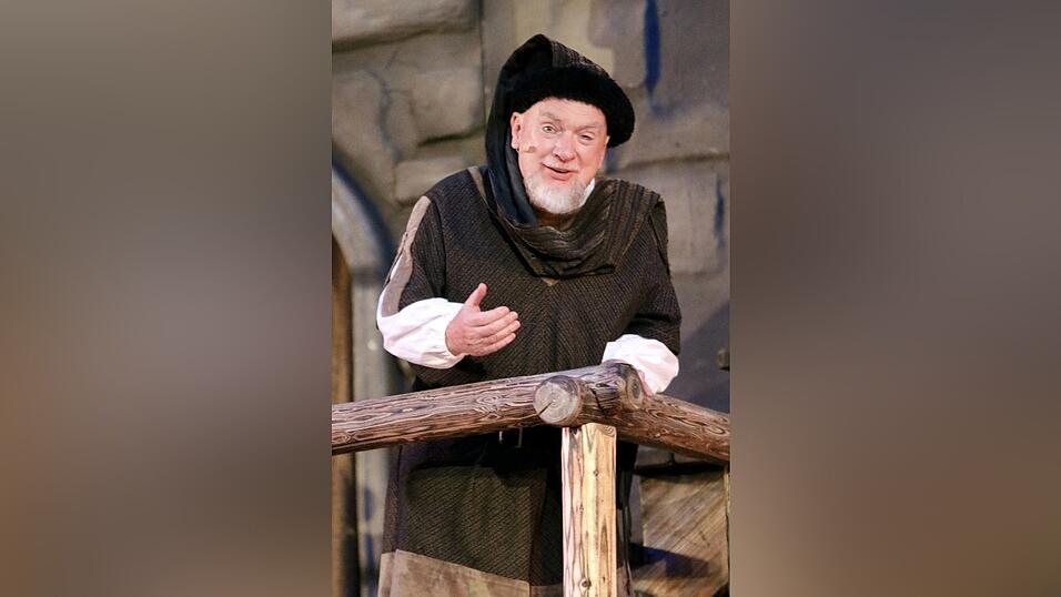 Eindr&uuml;cke von der Gruppe 'blau', die am Freitagabend die Drachenstich-Premiere gespielt hat.