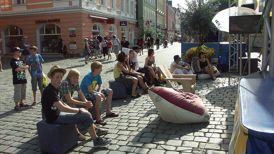Blick hinter die Kulissen bei on3-südwild. (Foto: Meike Weinzierl) Blick hinter die Kulissen bei on3-südwild. (Foto: Meike Weinzierl)