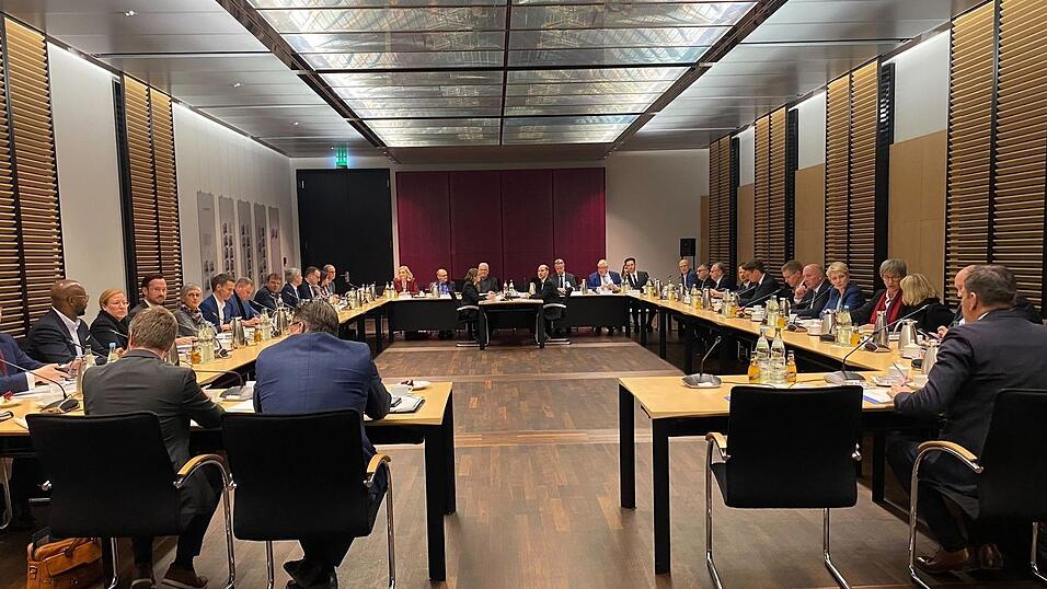 Der Vermittlungsausschuss kam zur ersten Sitzung in dieser Wahlperiode zusammen.