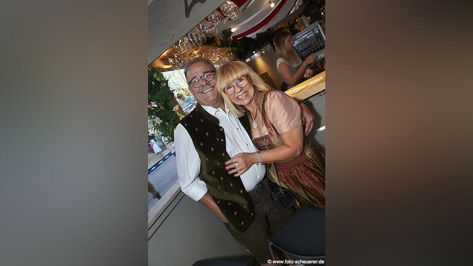 Die Partybilder vom Samstag, 13. August 2022, aus dem Festzelt Lechner.