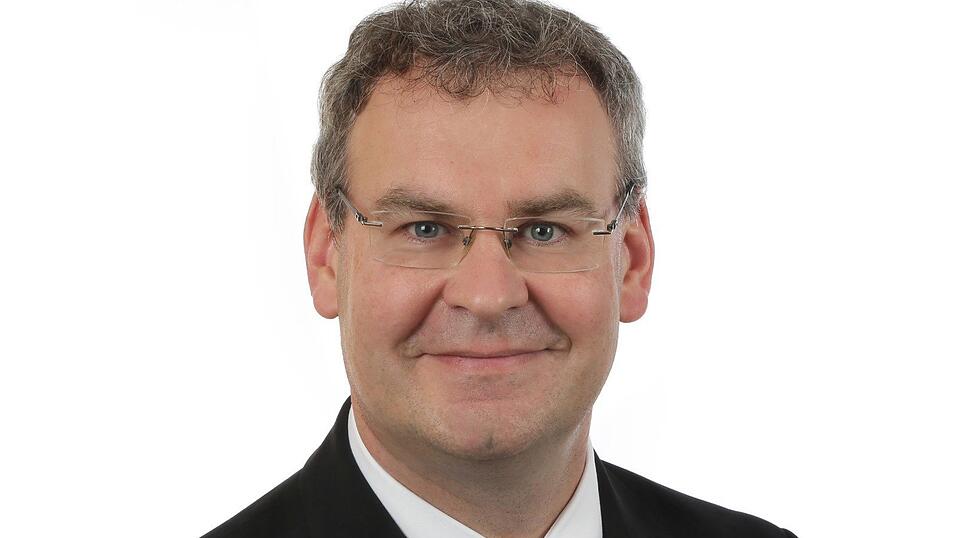 Alter und neuer B&uuml;rgermeister von Kumhausen Thomas Huber.