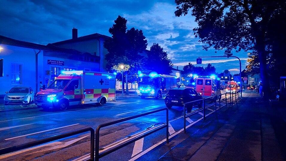 Am Donnerstagabend kam es zu einem Großaufgebot von Einsatzkräften am Straubinger Bahnhof.