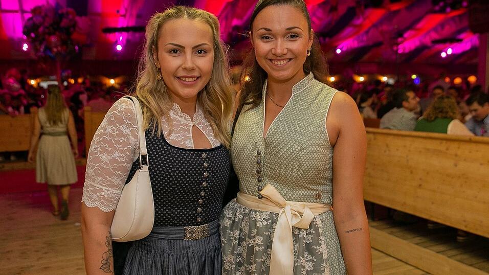 Die Partybilder vom Sonntag, 14. August 2022, aus dem Festzelt Reisinger.