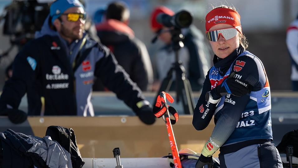 Frauen-Chefcoach Kristian Mehringer sieht Janina Hettich-Walz als Vorbild. (Archivbild) Frauen-Chefcoach Kristian Mehringer sieht Janina Hettich-Walz als Vorbild. (Archivbild)