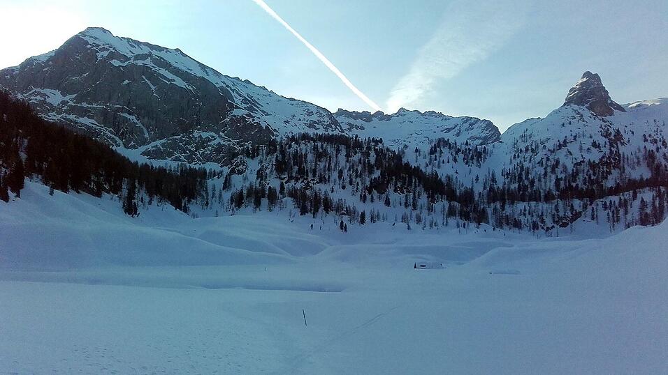 Im nur wenige Meter h&ouml;her gelegenen K&auml;rlingerhaus kann es bereits bis zu 20 Grad w&auml;rmer sein als am Funtensee selbst.