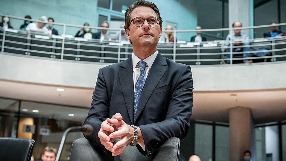 Vor dem Landgericht Berlin beginnt der Prozess gegen den ehemaligen Bundesverkehrsminister Andreas Scheuer. (Archivbild) Vor dem Landgericht Berlin beginnt der Prozess gegen den ehemaligen Bundesverkehrsminister Andreas Scheuer. (Archivbild)