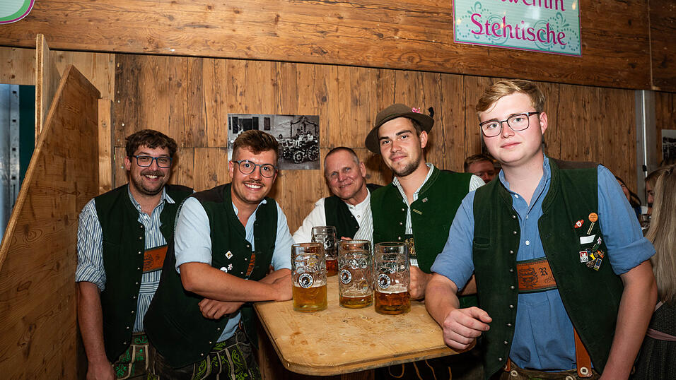 Die Partybilder vom Freitag, 14. August, aus dem Festzelt Weckmann. Die Partybilder vom Freitag, 14. August, aus dem Festzelt Weckmann.