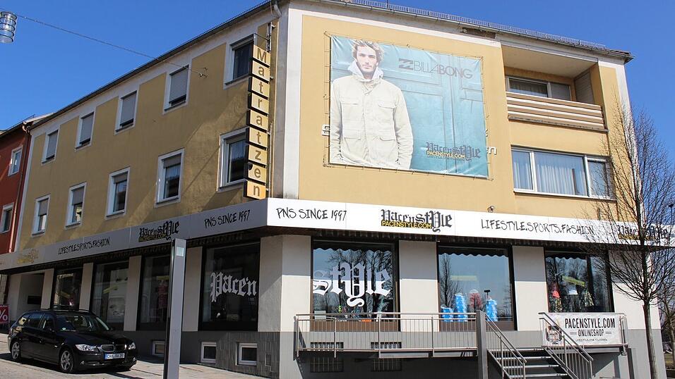18 Jahre hat Tom Kraus im 'Pace 'n Style' die modebewussten Chamer eingekleidet.