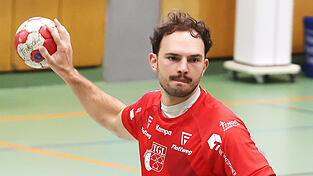 Wieder bei vollen Kräften: Leon Gerstner hat die zweiwöchige Pause zur Regeneration genutzt und geht in der Partie gegen Rothenburg am Samstag wieder auf Torejagd. Wieder bei vollen Kräften: Leon Gerstner hat die zweiwöchige Pause zur Regeneration genutzt und geht in der Partie gegen Rothenburg am Samstag wieder auf Torejagd.